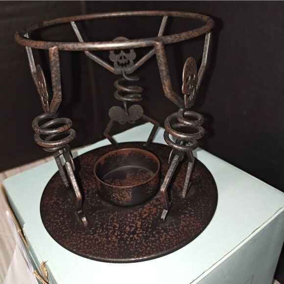 Partylite Halloween BONES AROMA MELTS WARMER P8603 Skeleton RETIRED Holder - Picture 5 of 8